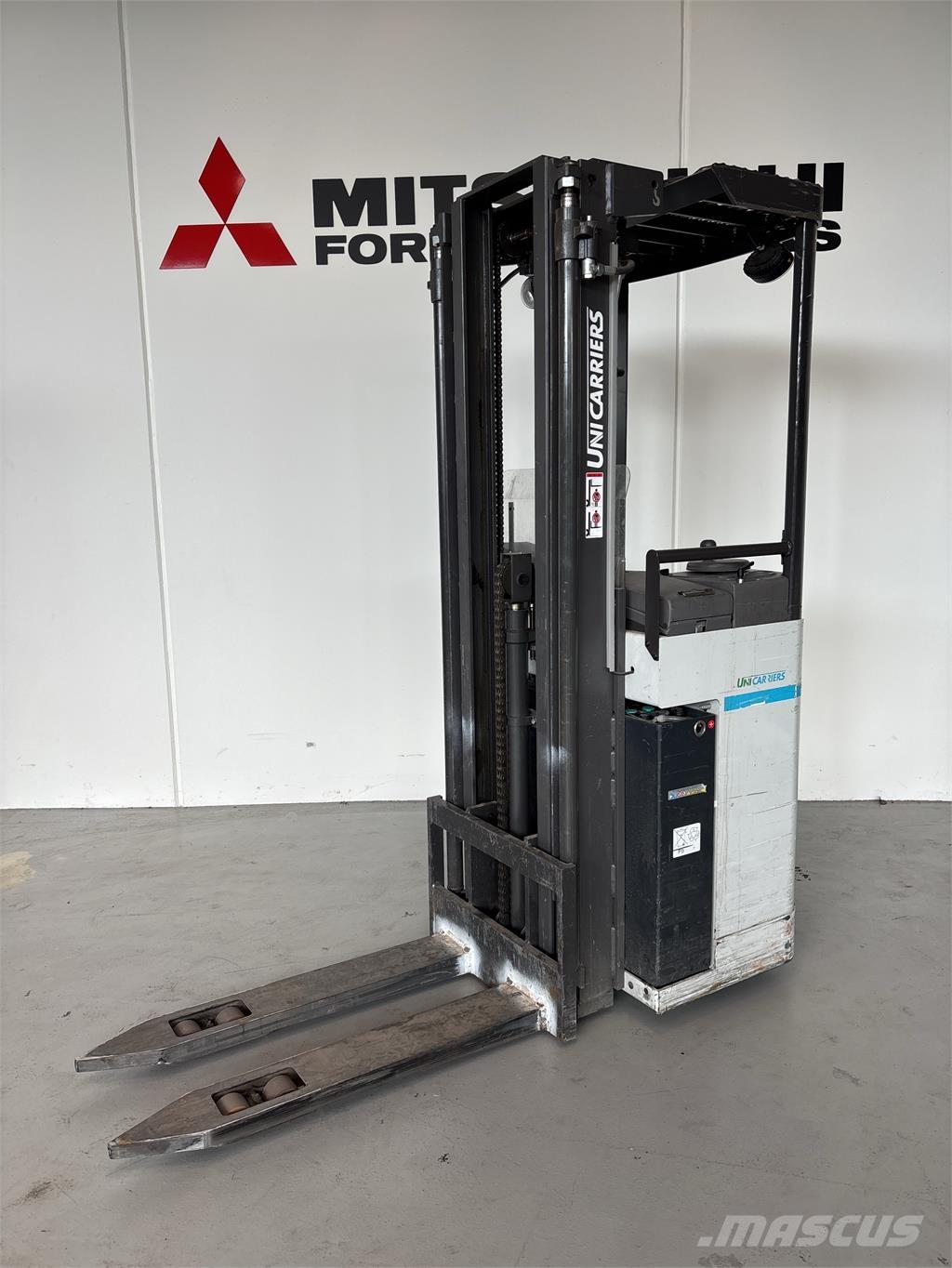 Atlet A160 Apiladores eléctricos autopropulsados