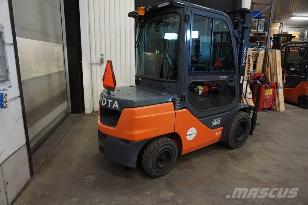 Toyota 52-8FDJF35 Carretillas diesel