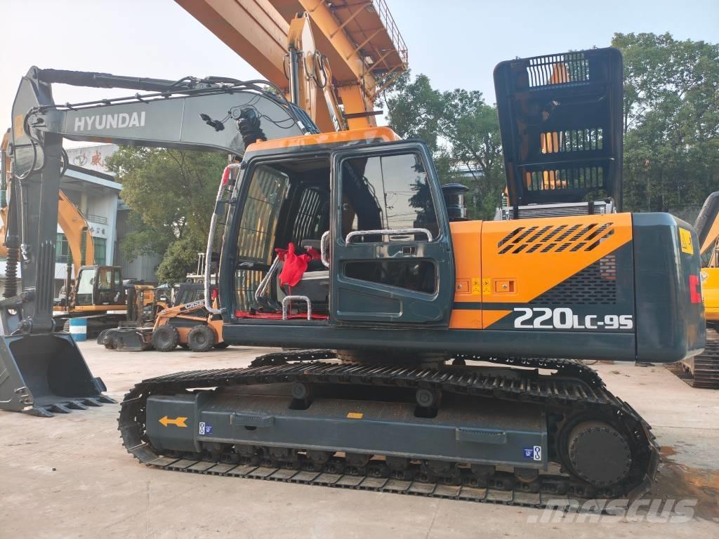 Hyundai R220LC-9S Excavadoras de cadenas