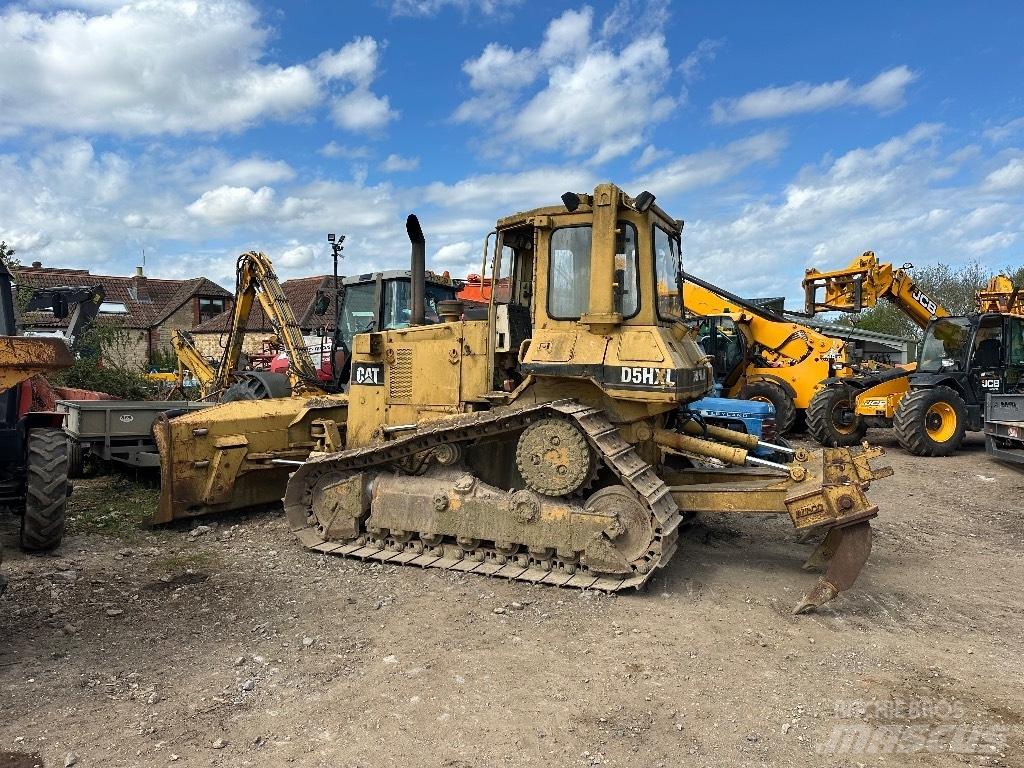 CAT D 5 XL Buldozer sobre oruga