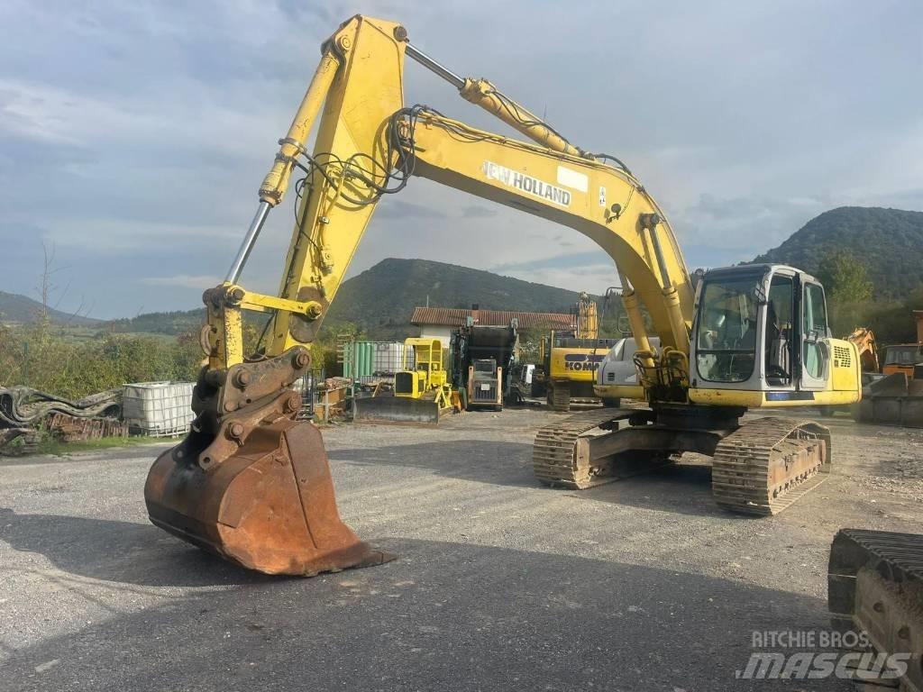 New Holland E 305 Excavadoras de cadenas