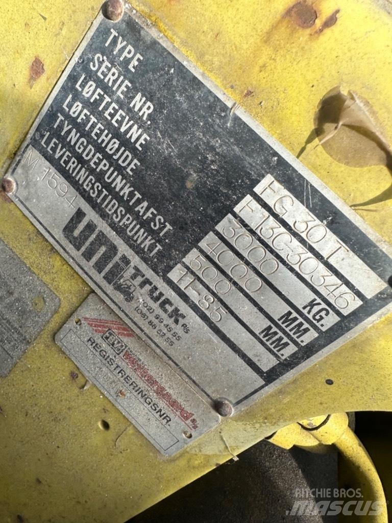 Mitsubishi FG 30 Carretillas LPG