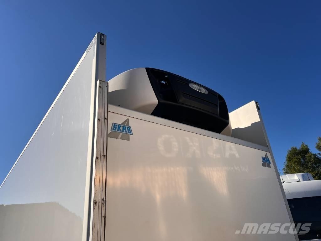 HFR Centralaxtrailer Remolques isotermos/frigoríficos