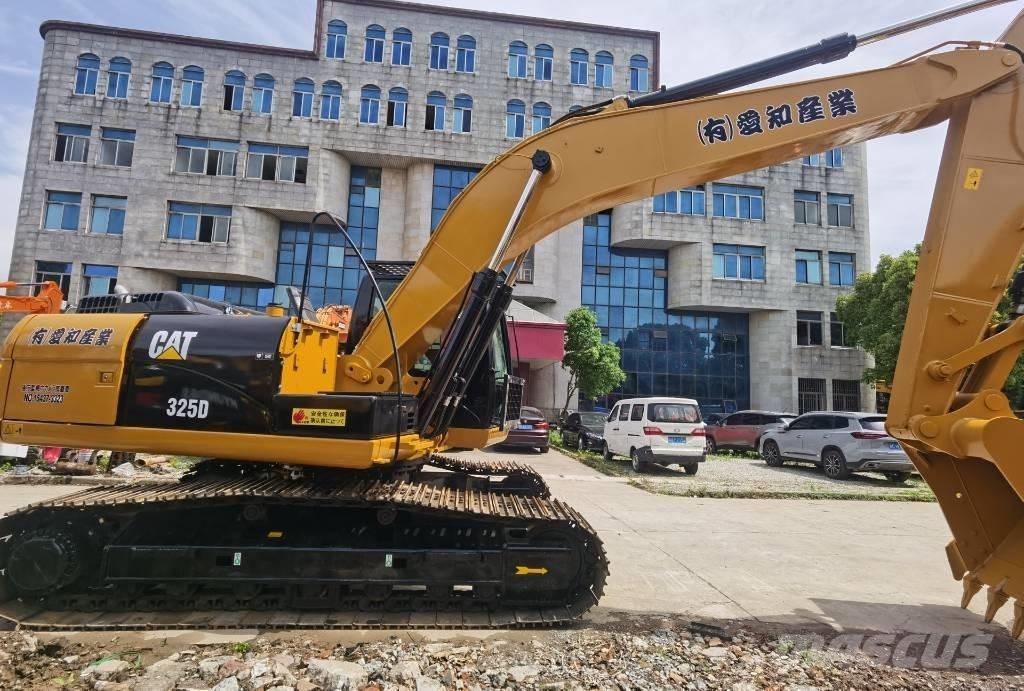 CAT 325 D Excavadoras de cadenas