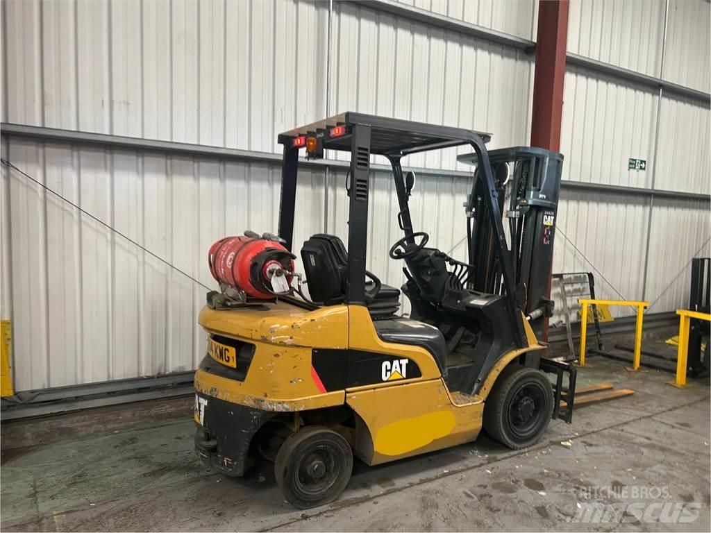 CAT GP25NT Carretillas LPG