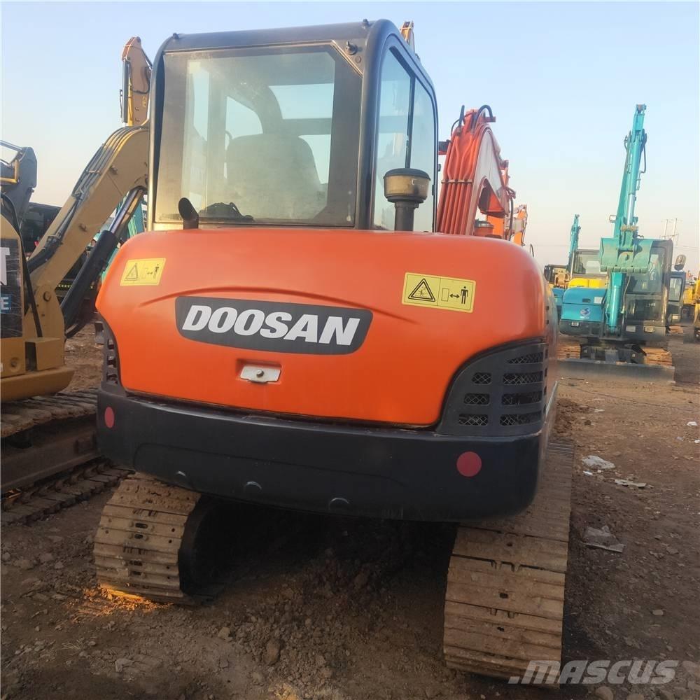Doosan DH60-7 Mini excavadoras < 7t