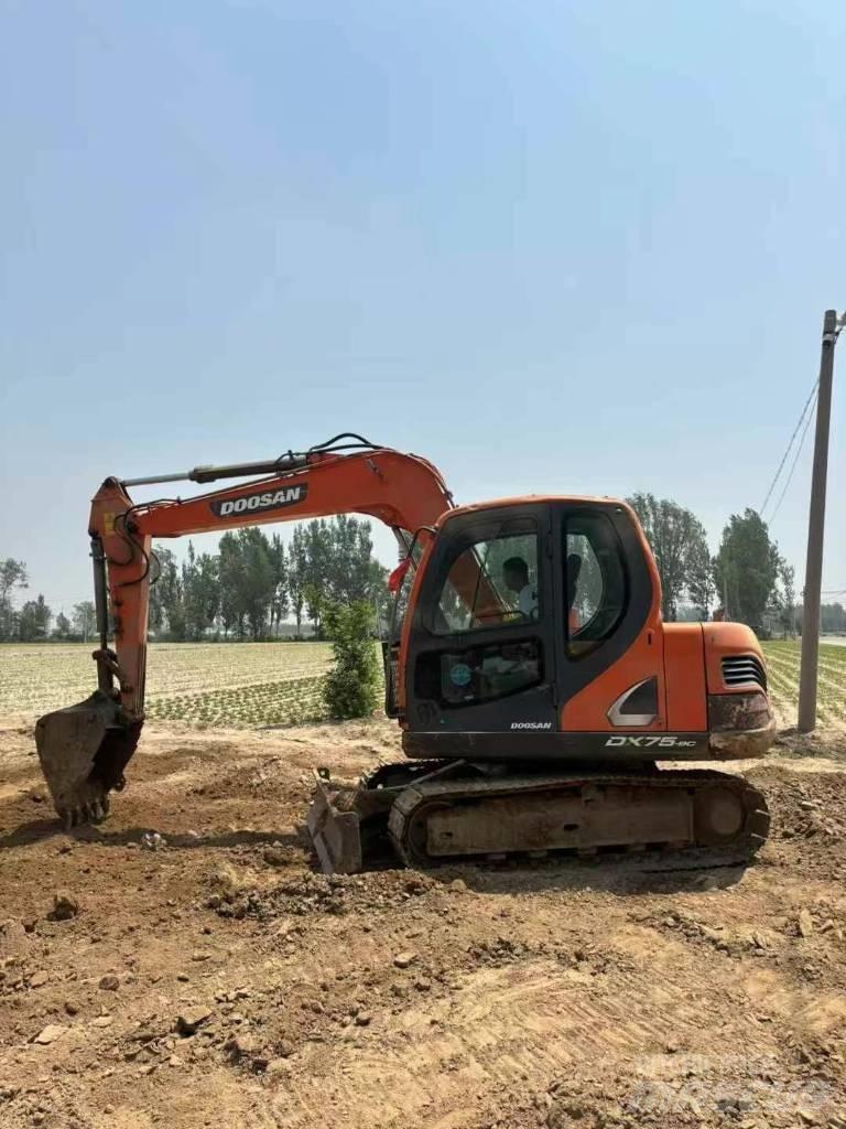 Doosan DX 75-9 Excavadoras de cadenas