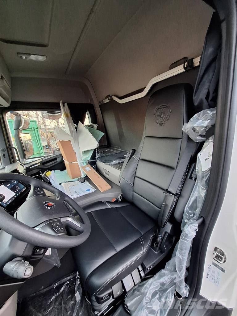 Scania P350 LB4x2 Camiones caja cerrada