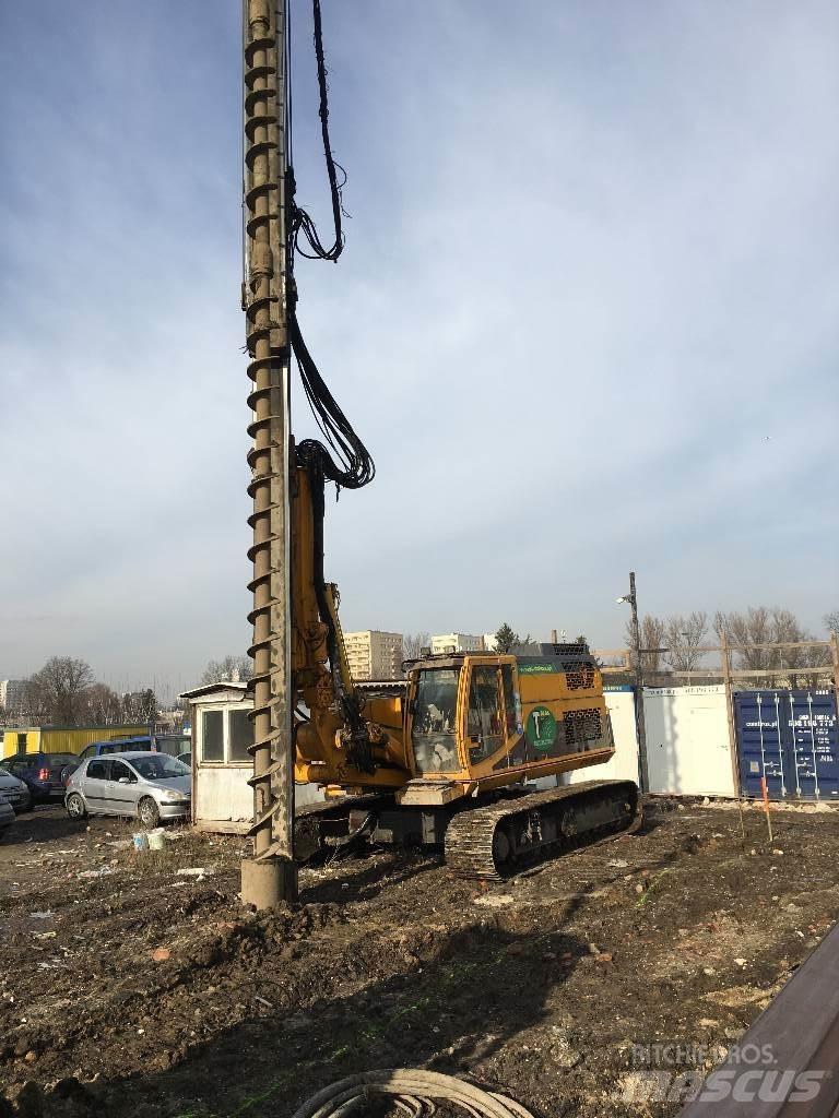 Bauer RTG 16 T Martinetes vibradores