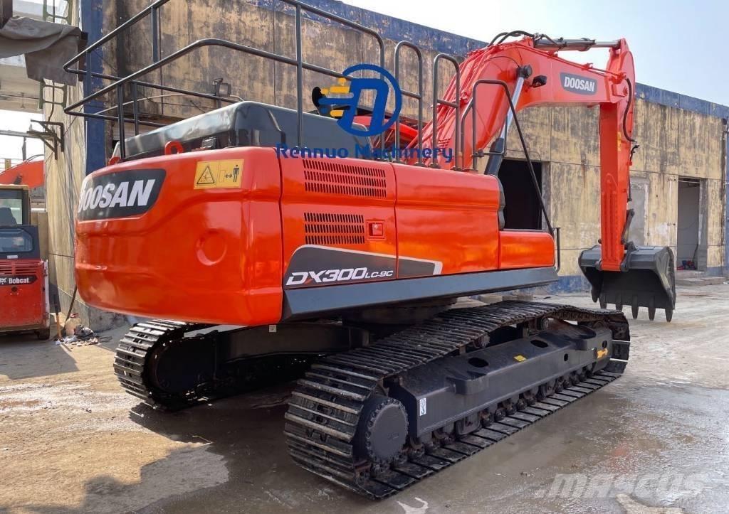 Doosan DX 300 Excavadoras de cadenas