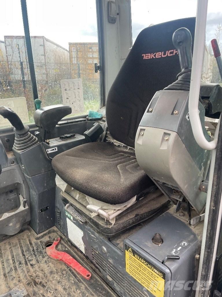 Takeuchi Tb235 Mini excavadoras < 7t