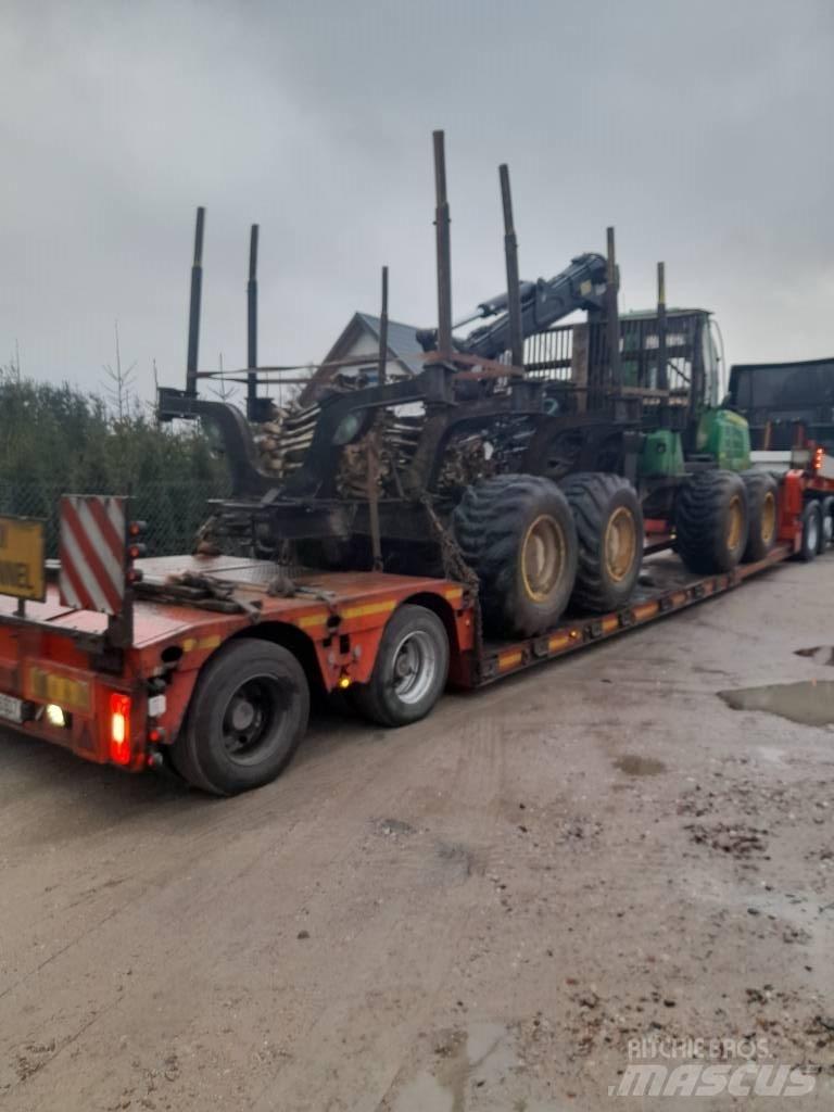 John Deere 1510 E Autocargadoras