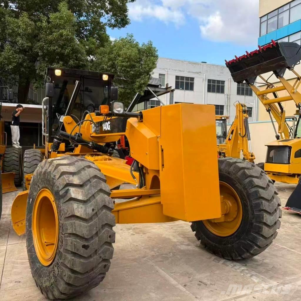 CAT 140 G Motoniveladoras