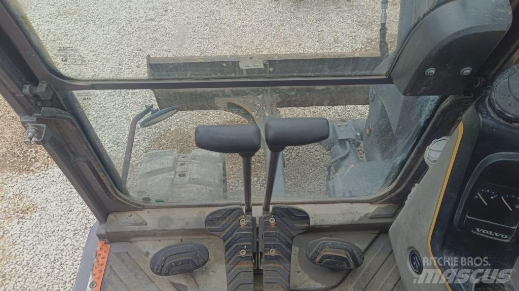 Volvo ECR 88 D Mini excavadoras < 7t