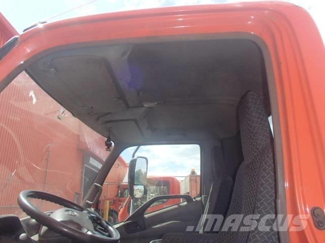 Hino 195 Camiones chasis