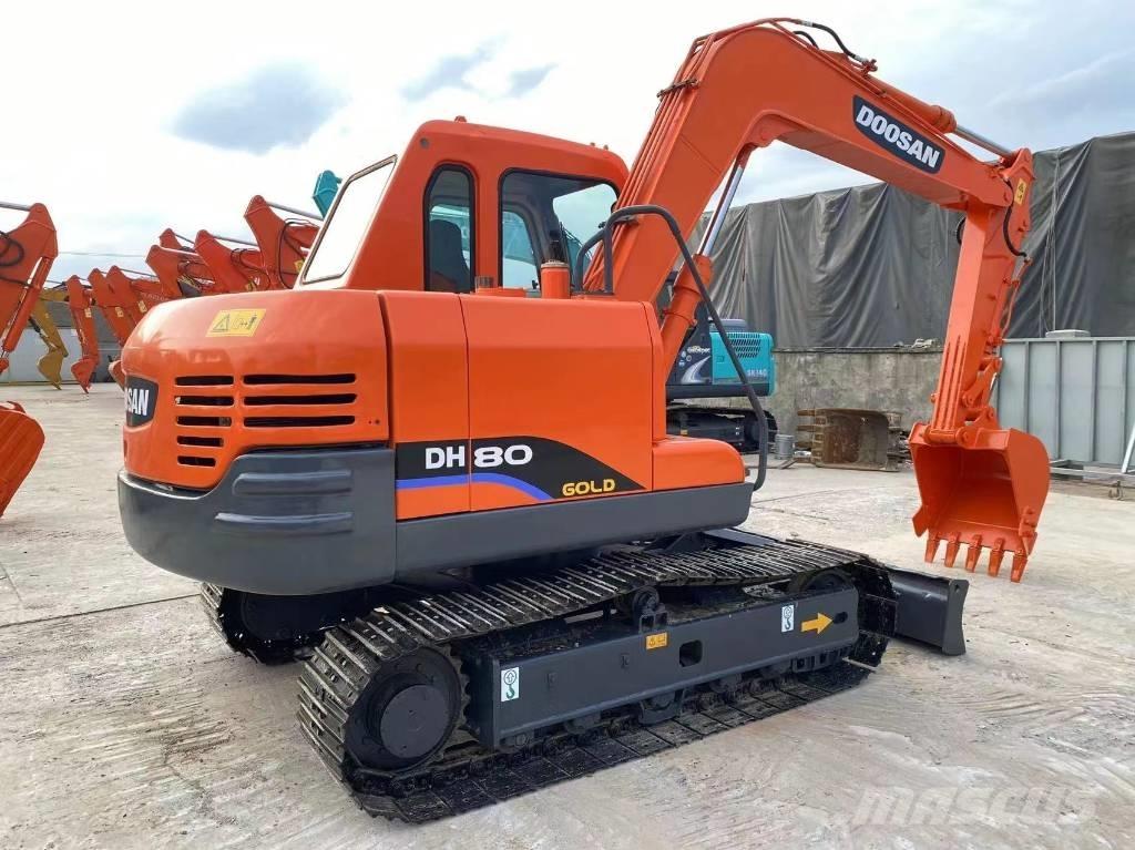 Doosan DH80 Excavadoras 7t - 12t
