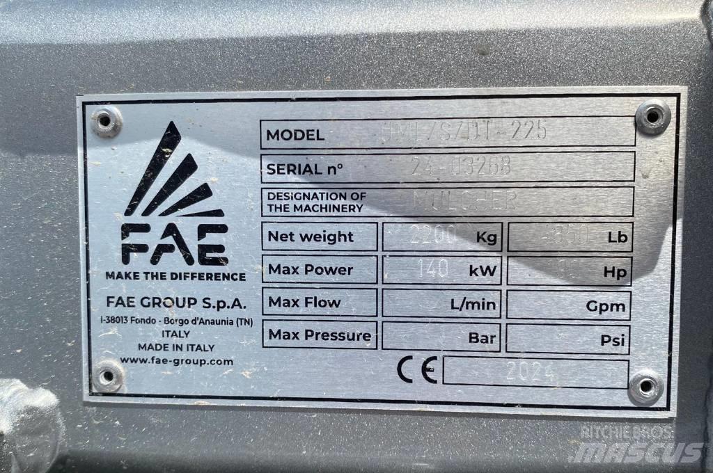 FAE UML/S/DT 225 Forestal - Otros