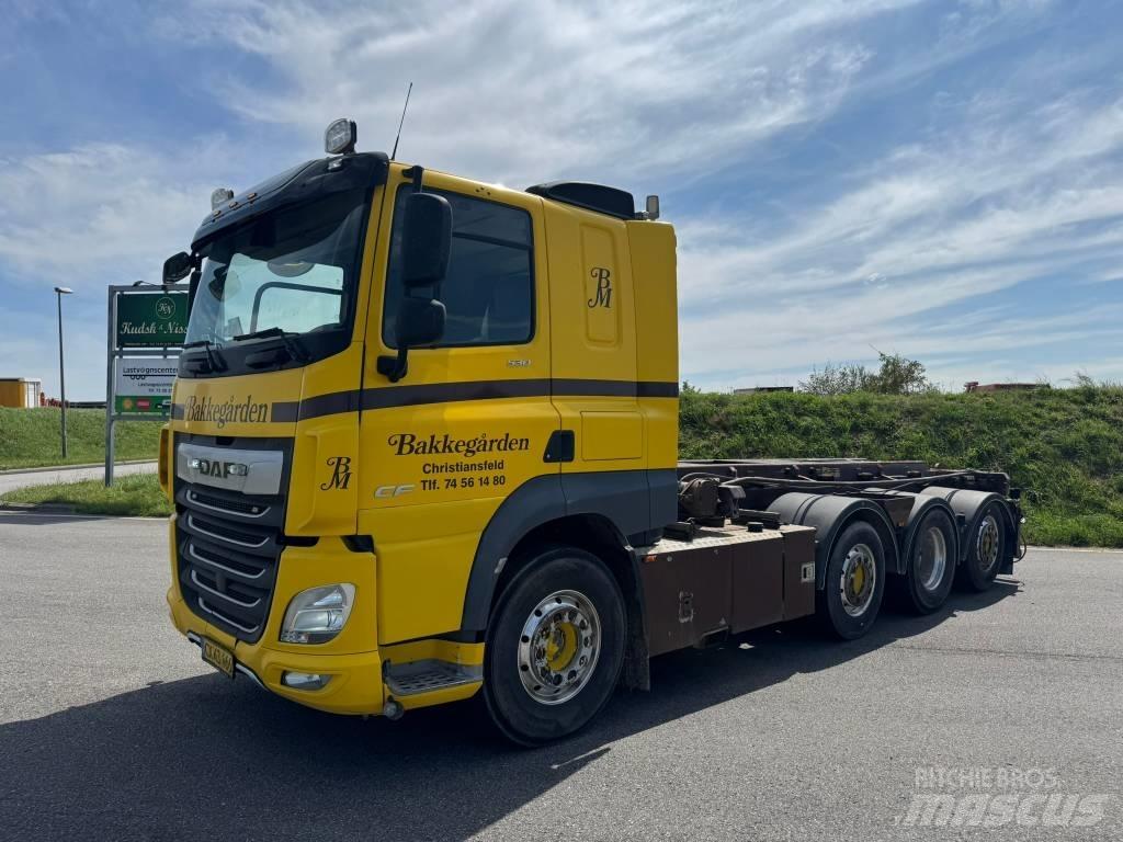 DAF CF 530 Camiones con gancho