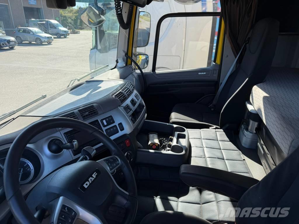 DAF CF 530 Camiones con gancho