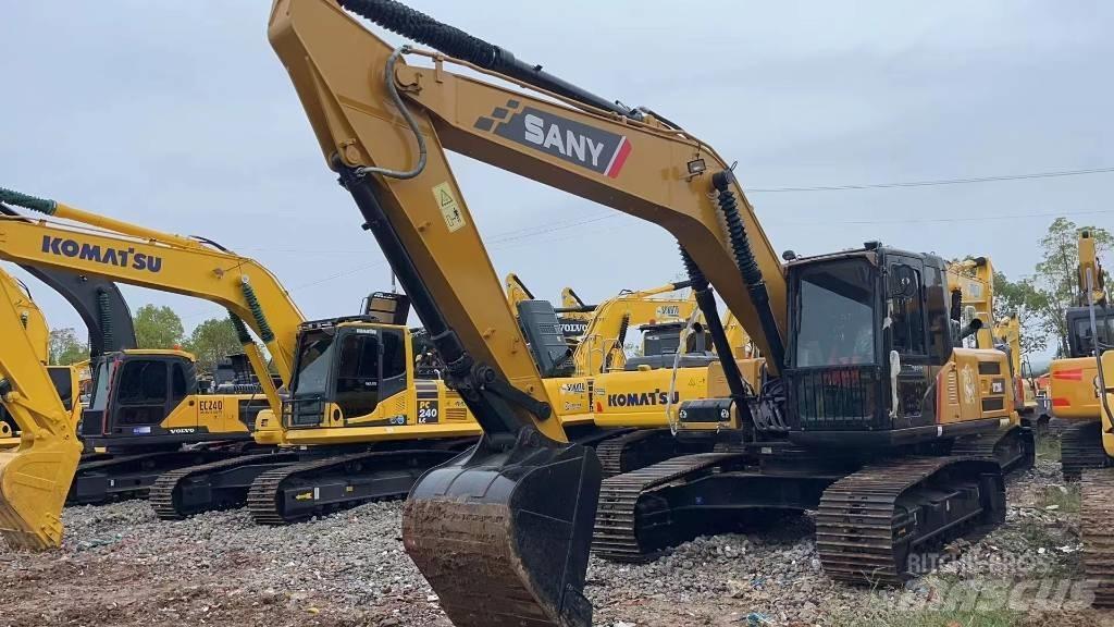 Sany SY 215 C Excavadoras de cadenas