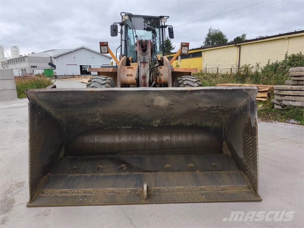 CASE 821C Construcción - Otros