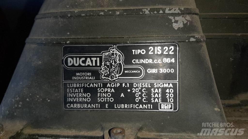  DYCATI 21S22 Motores