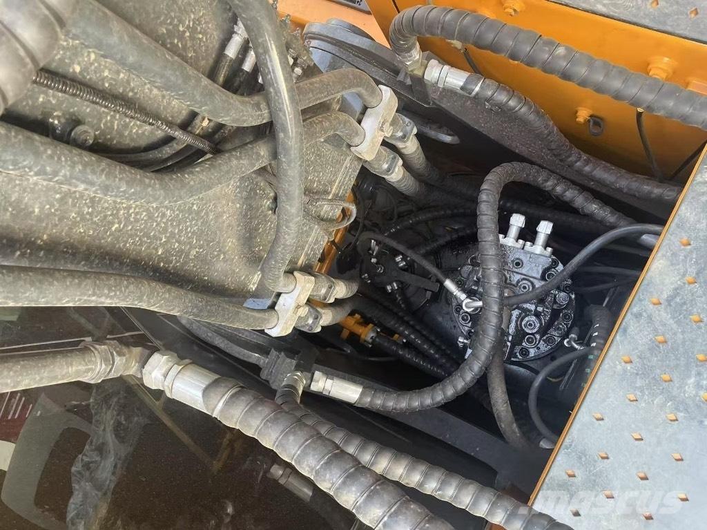 Hyundai 220LC-9S Excavadoras de cadenas