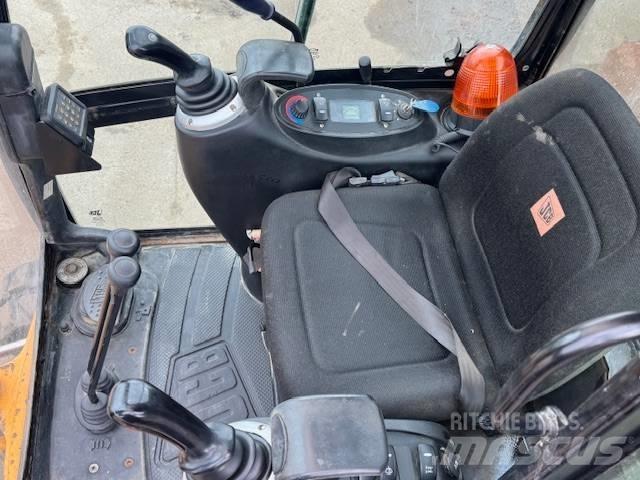 JCB 8018 Mini excavadoras < 7t