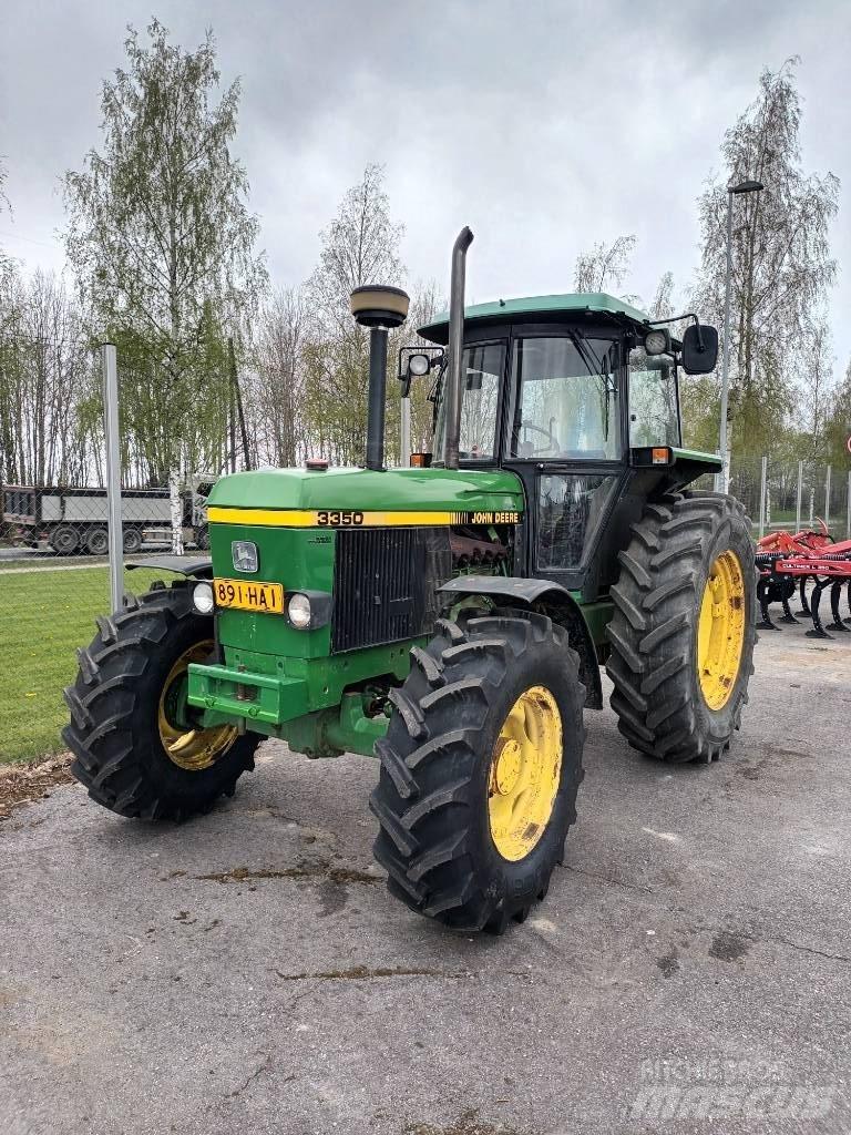 John Deere 3350 Tractores