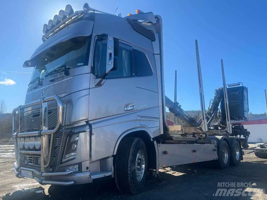 Volvo FH 16 750 6x4 Transporte de madera