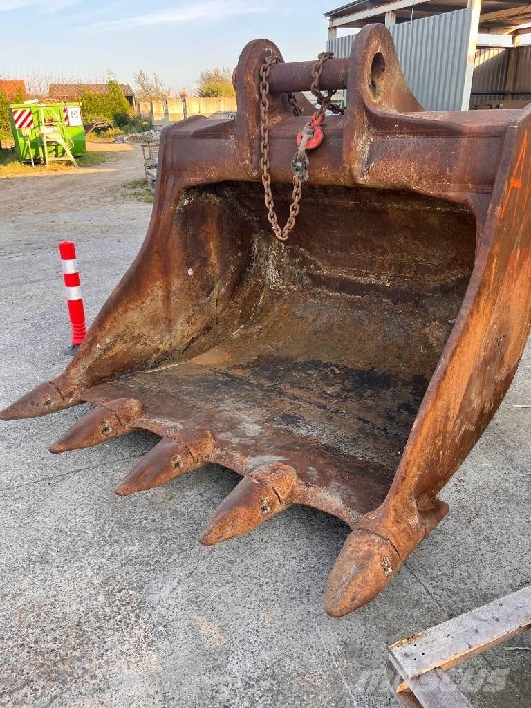 HSM 3.8 m3 Cucharones