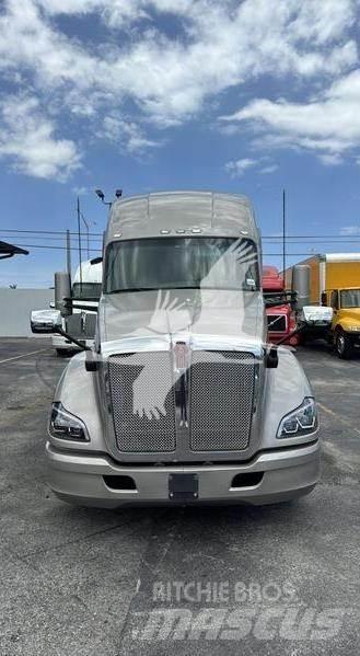 Kenworth T680 Cabezas tractoras