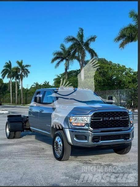 RAM 5500 SLT Camiones chasis