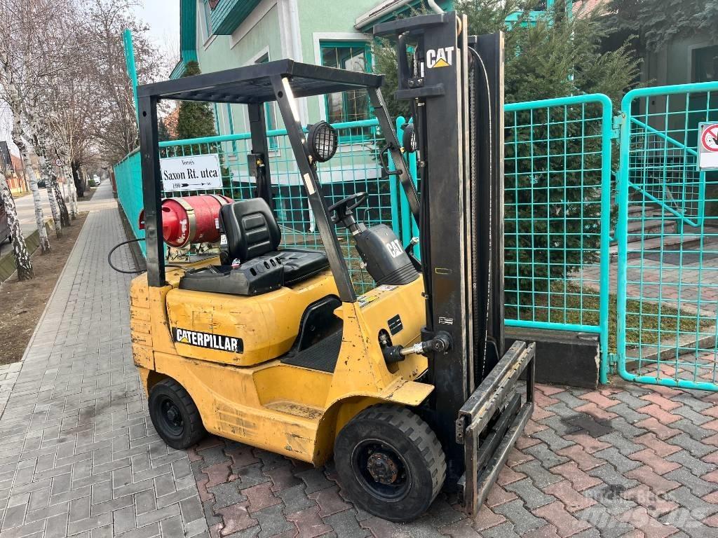 CAT GP 15 AC V-4100 Carretillas LPG