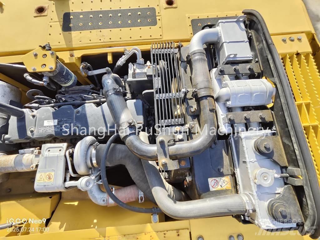 Komatsu 220-8 Excavadoras de cadenas