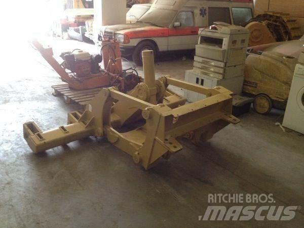 CAT 140H/160H Ripper Construcción - Otros