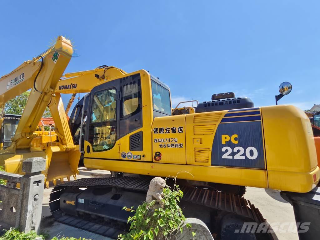 Komatsu PC 220-8 Excavadoras de cadenas