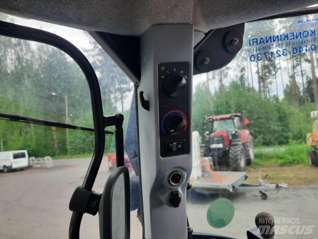 New Holland T6020 EC Tractores