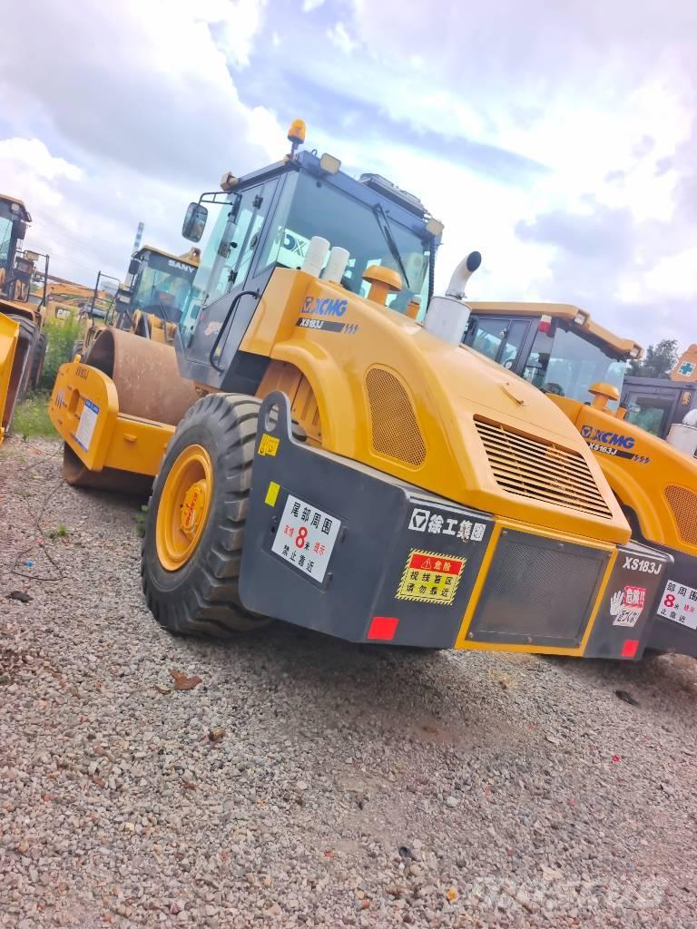 XCMG XS183J Rodillos de un solo tambor