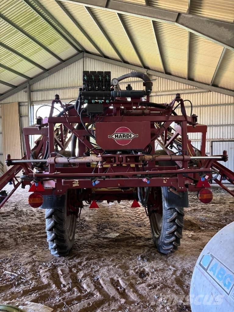 Hardi 2800 Pulverizadores arrastrados