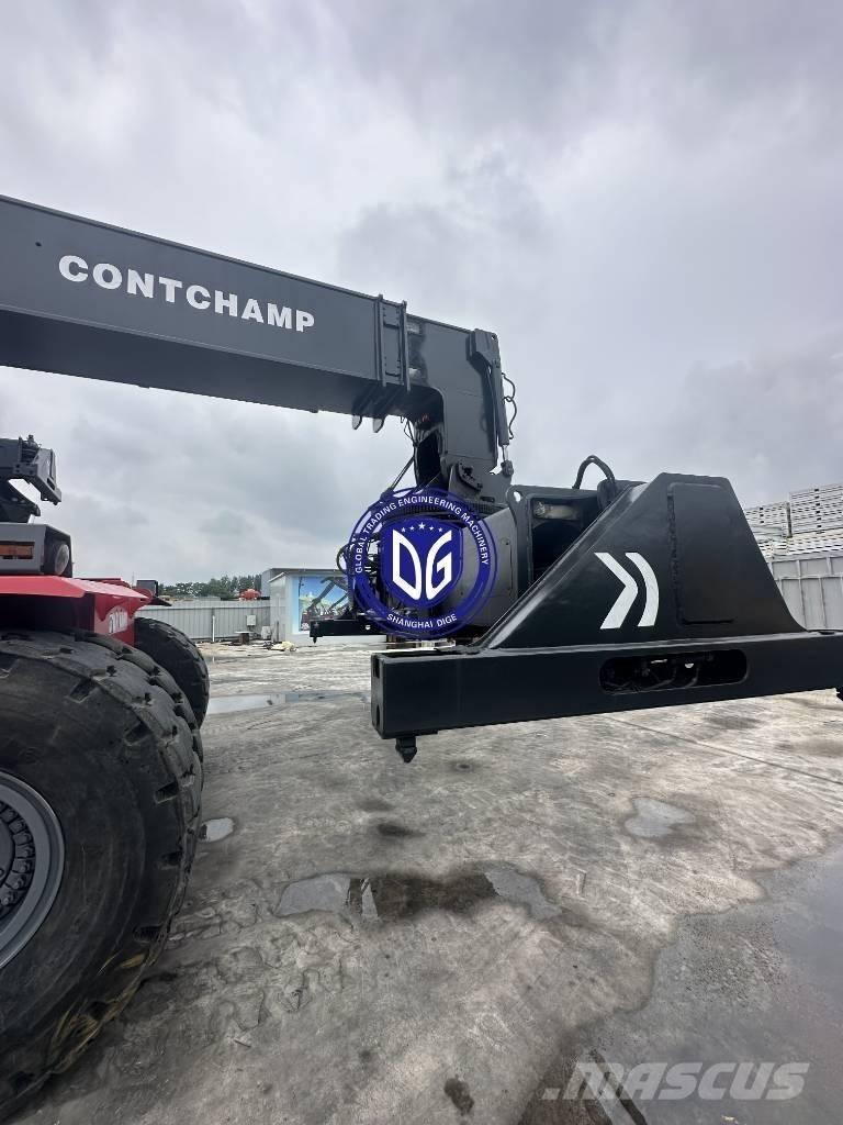 Kalmar DRF 450 Manipulador de contenedores