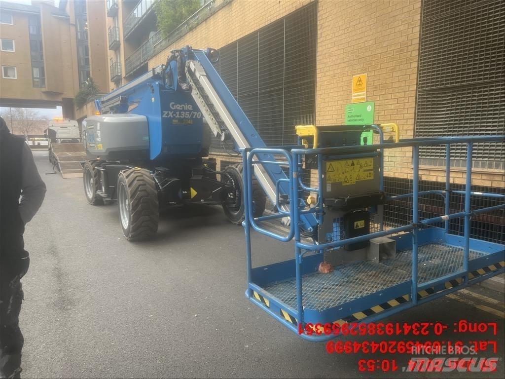 Genie ZX 135/70 Plataforma de trabajo articulada