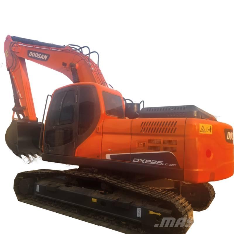 Doosan DX225 Excavadoras de cadenas