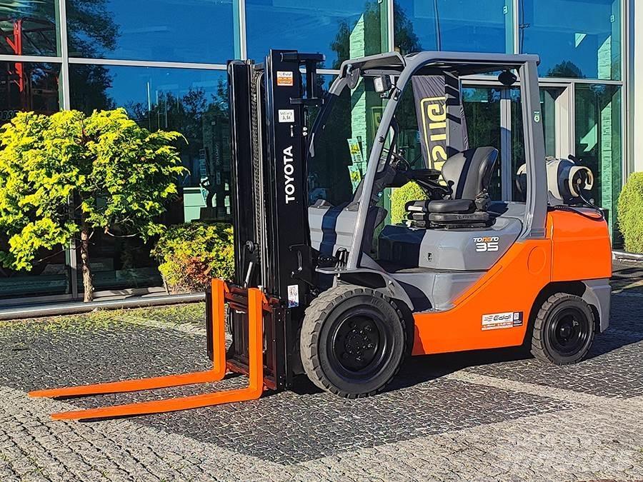 Toyota 02-8FGJF35 Carretillas LPG