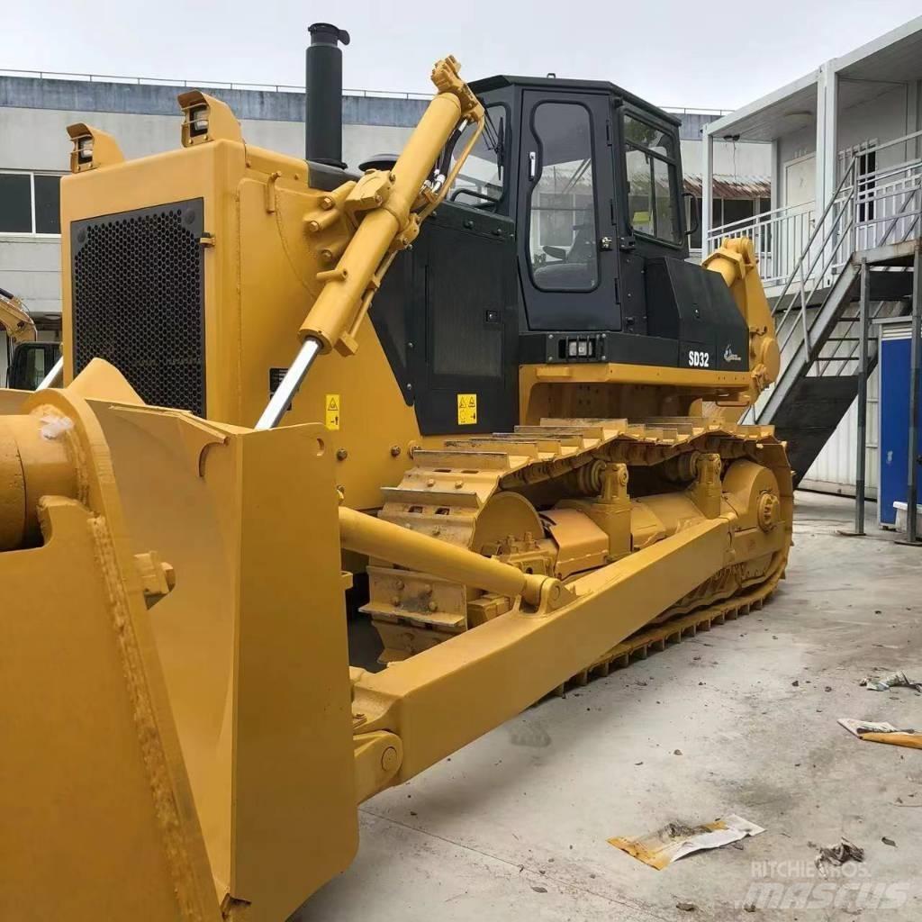 Shantui SD 32 D Buldozer sobre oruga