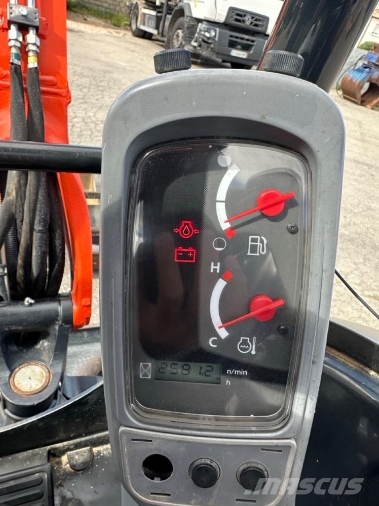 Kubota U 27-4 Mini excavadoras < 7t