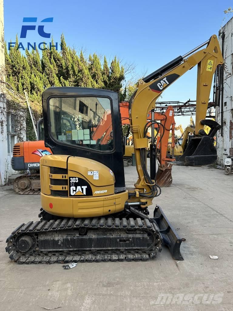 CAT 303 CR Mini excavadoras < 7t
