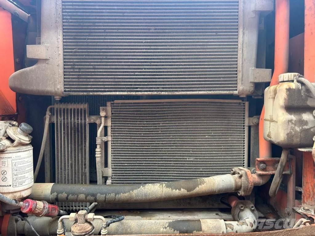 Doosan DX255LC Excavadoras de cadenas