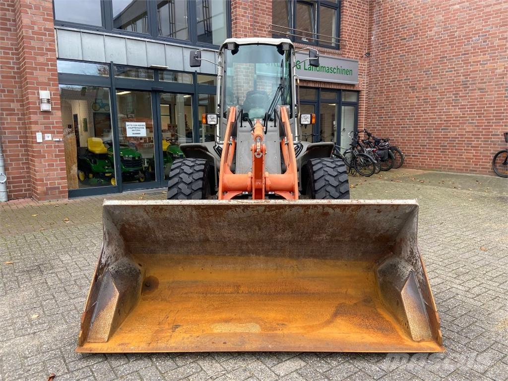 Atlas 80 Cargadoras sobre ruedas