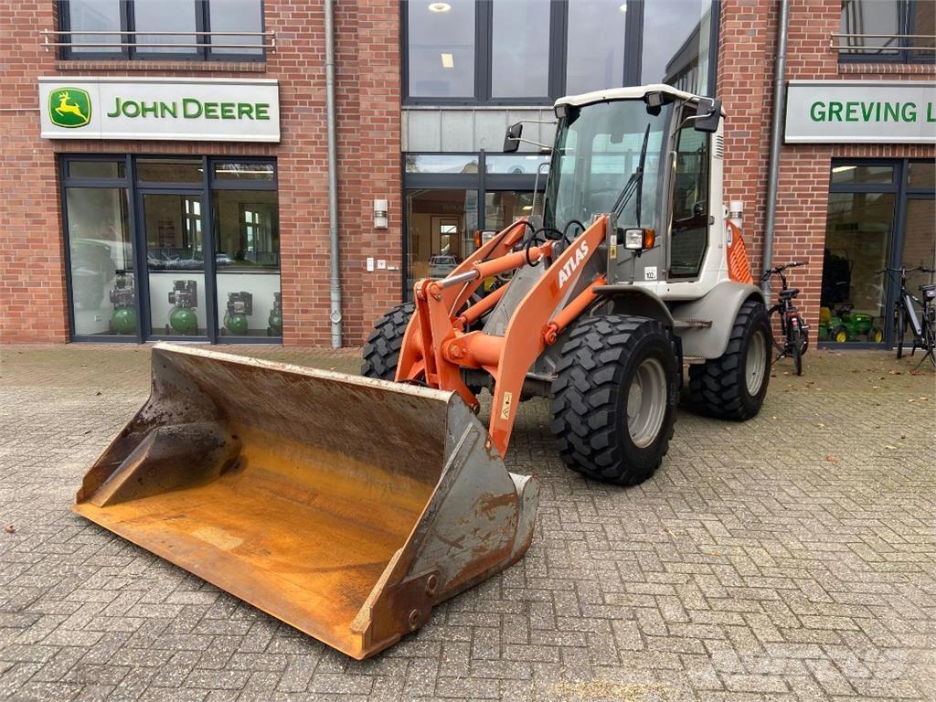 Atlas 80 Cargadoras sobre ruedas